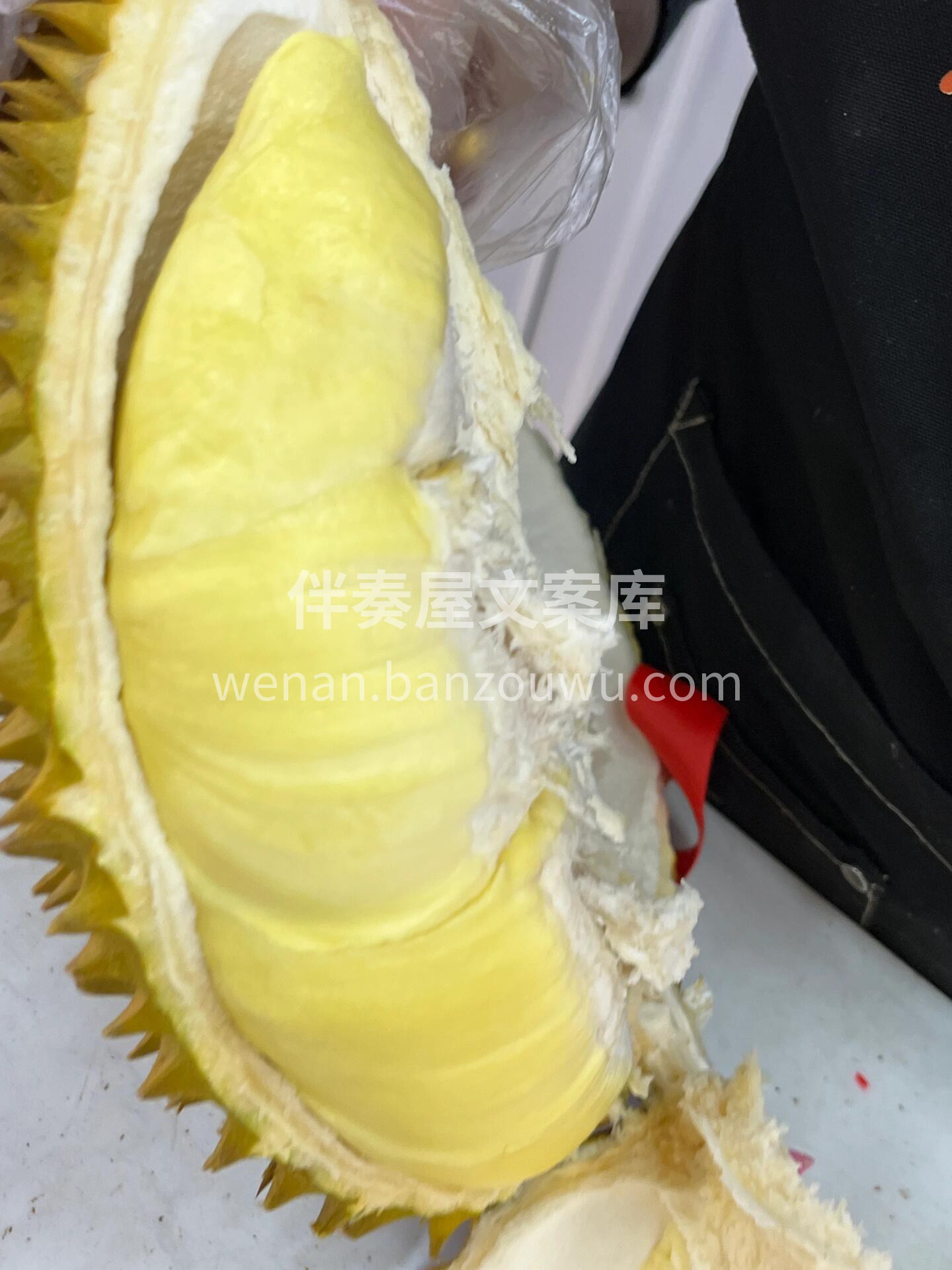 ☀️又是被榴莲包围的一天😋 想要吃好榴莲 配图1