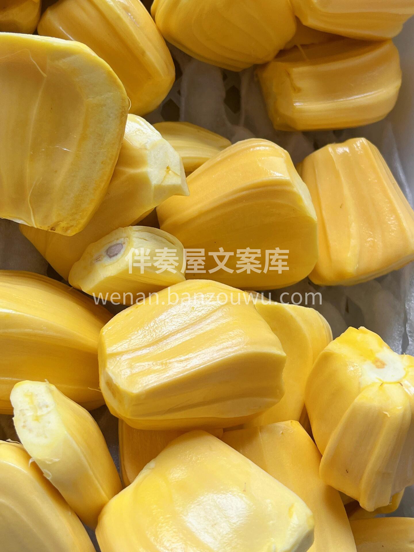 红肉菠萝蜜，像花一样绽放🌸 我胖~因为我 配图1