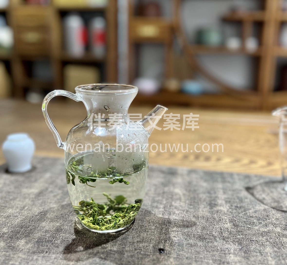 【崂山绿茶 · 鲜润如玉】北纬36°黄金 配图2
