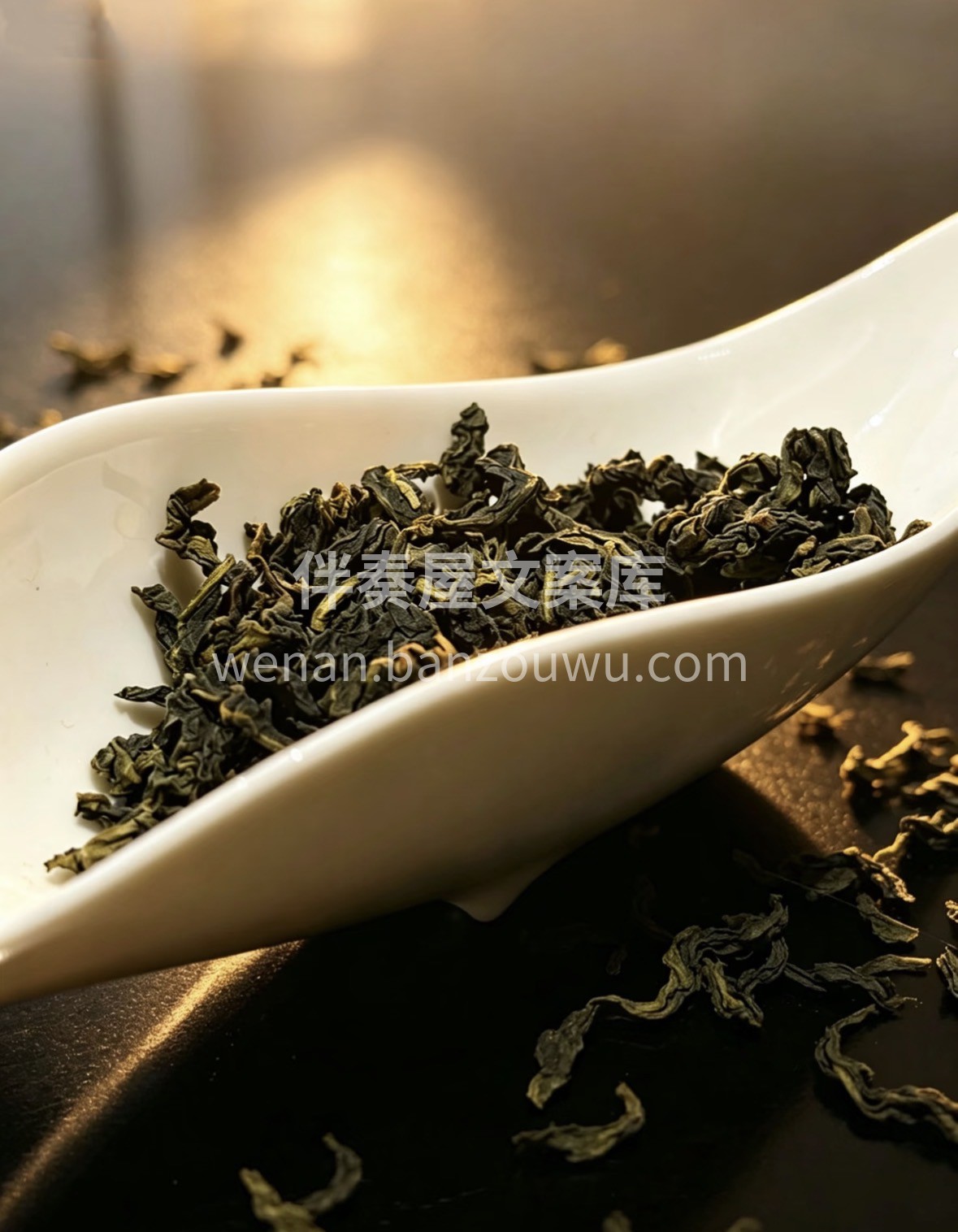坚守古法工艺，慢揉慢焙 兰香清雅悠长，茶 配图1