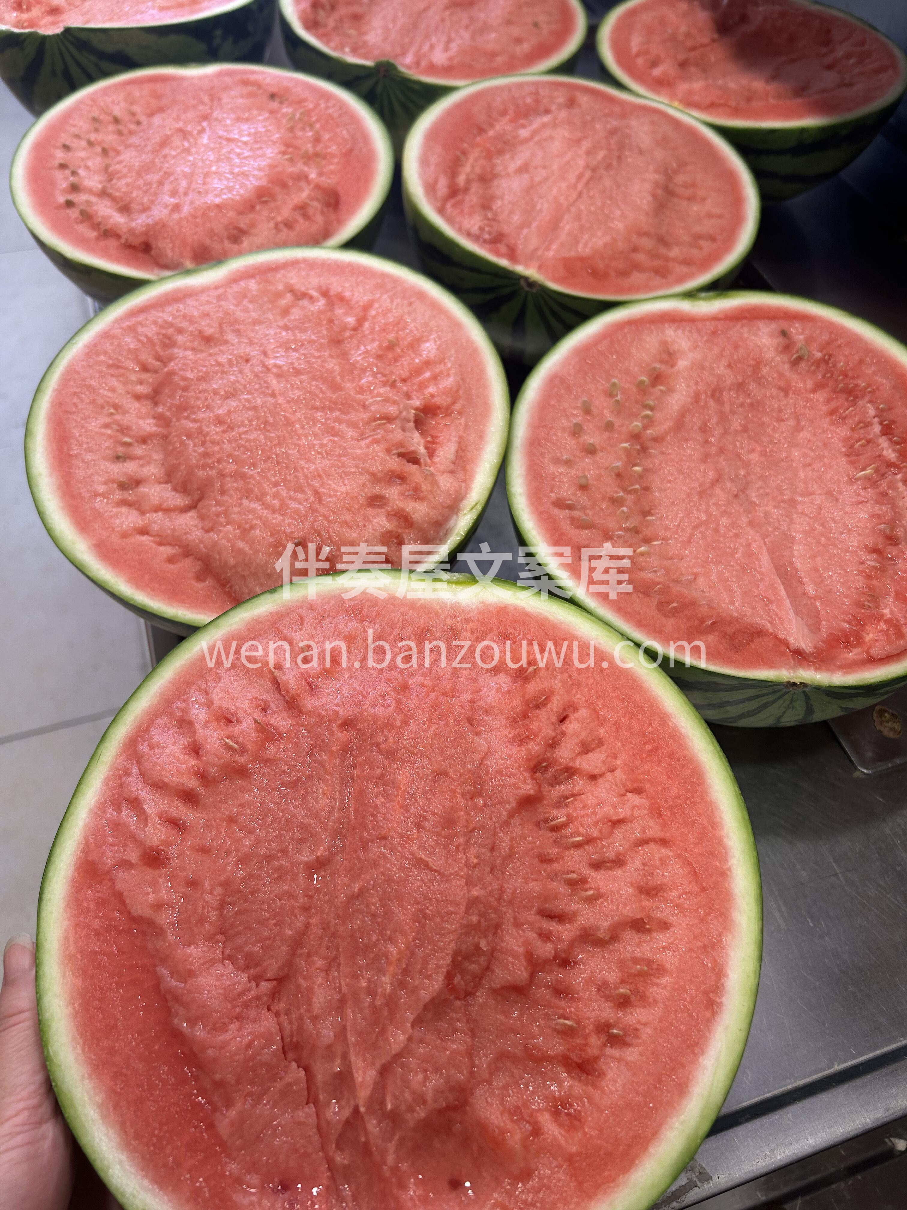 这么好的天气🌞怎么少的了西瓜🍉 麒麟瓜切 配图3