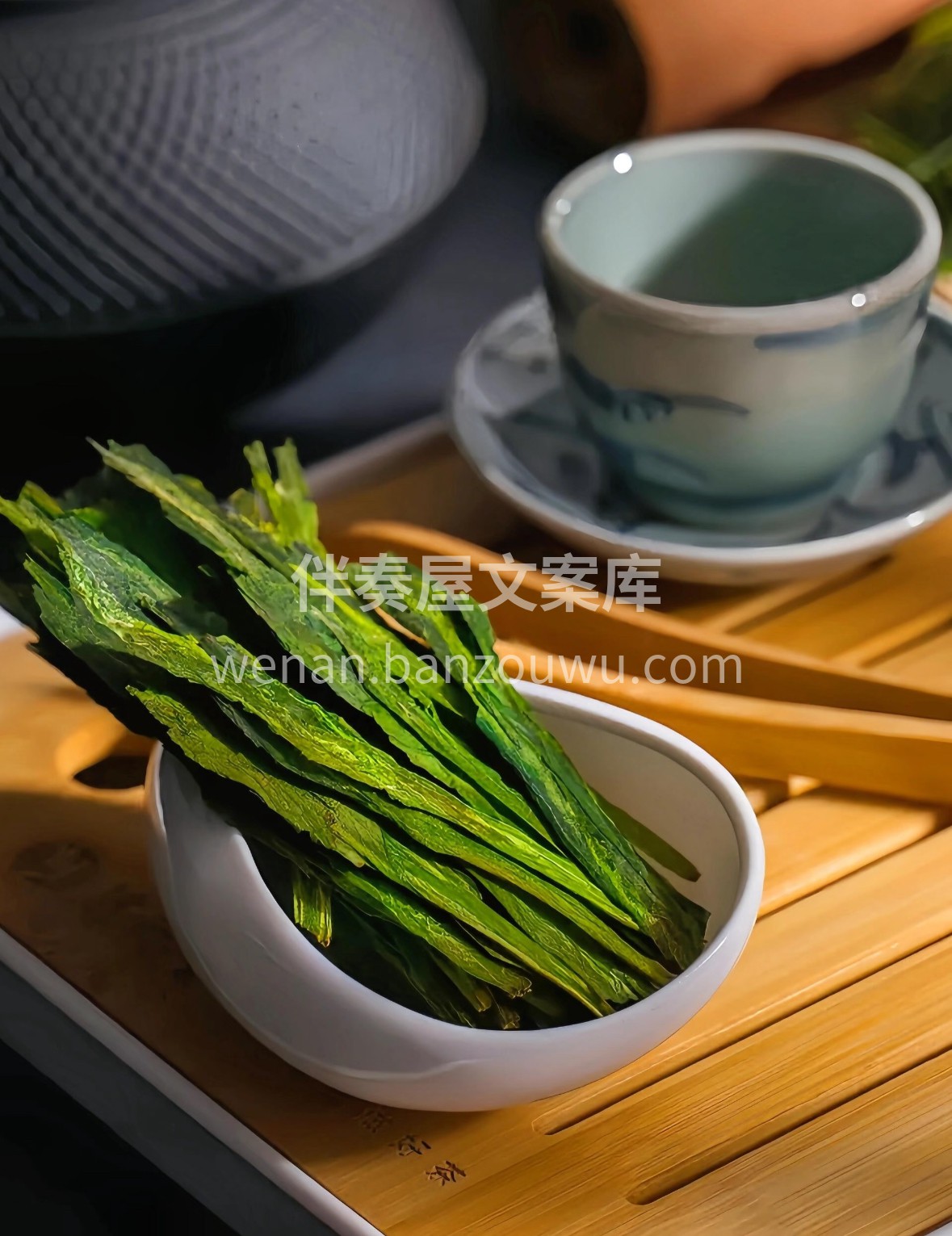 茶至，嫩芽鲜。明前龙井、碧螺春，皆是茶中 配图1