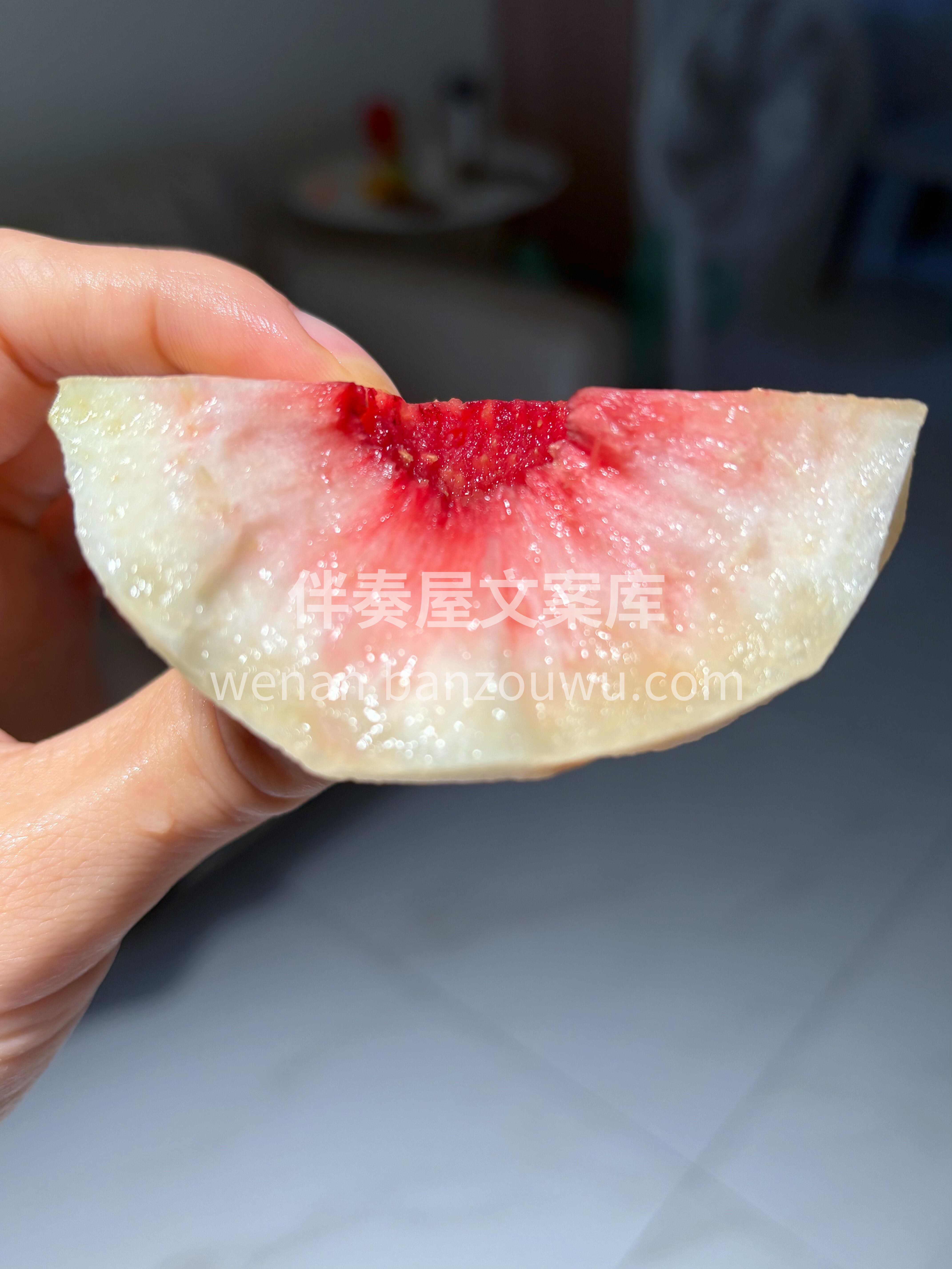白玉冬桃🍑期盼已久的白玉冬桃🍑它来啦！  配图2