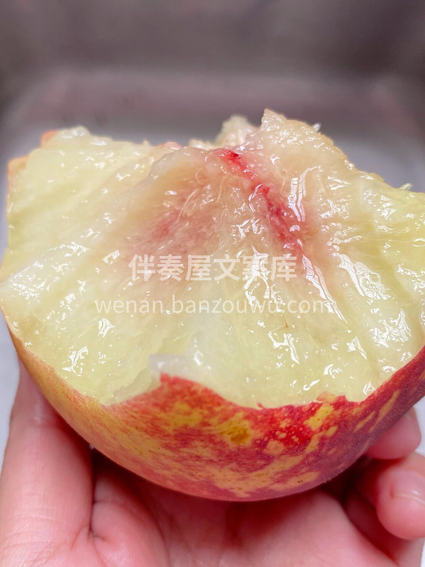 🍑【金秋红蜜桃】 好吃看得见，一口甜蜜， 配图1