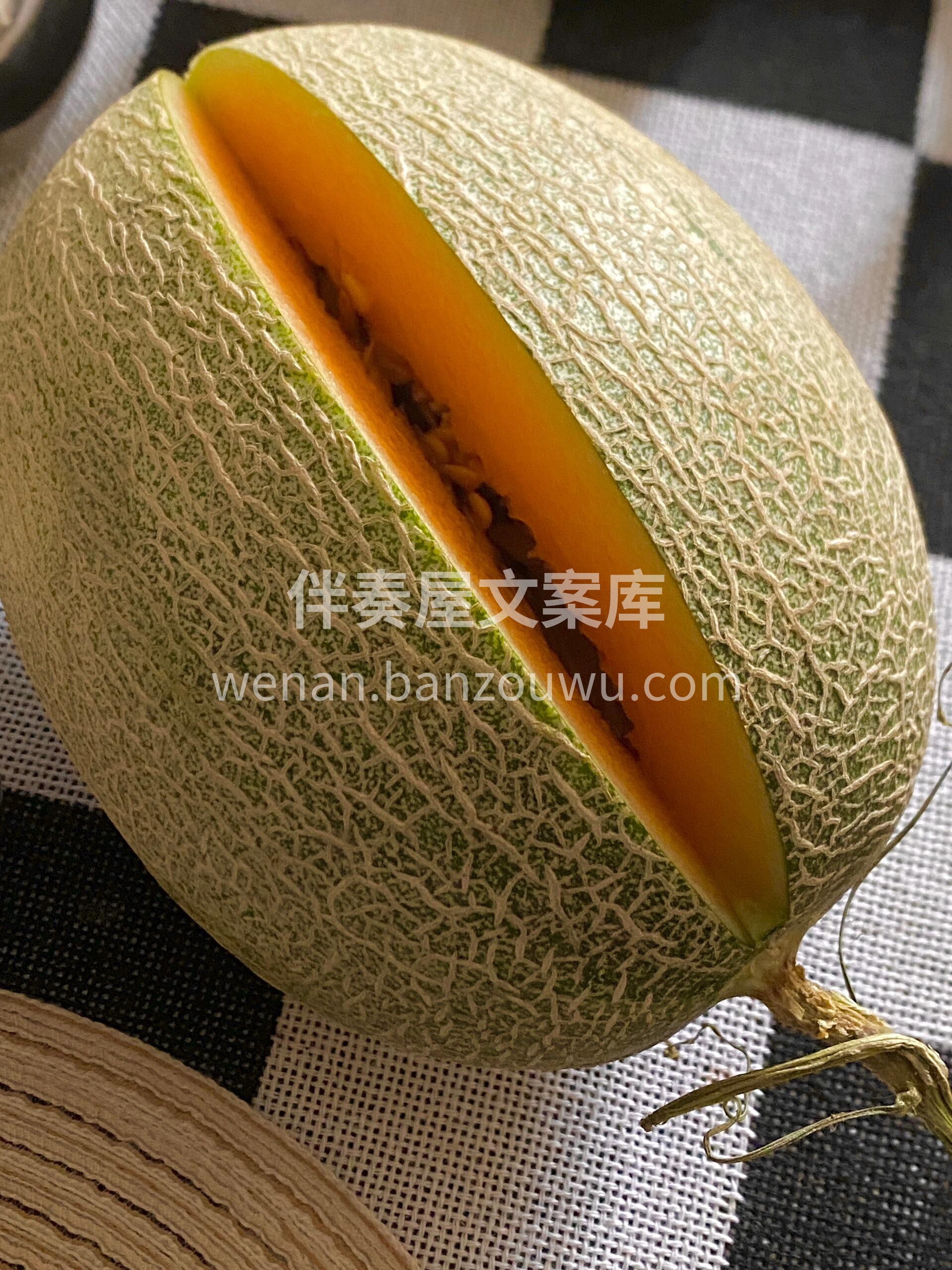 晓蜜?形容它的口感：脆！甜！多汁！ ?因 配图2