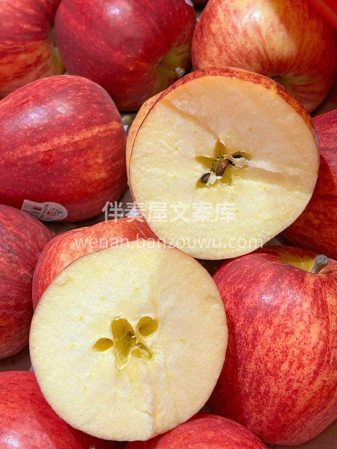 🍎果肉水分充沛，酸甜度适中👍👍 一口咬👄 配图2