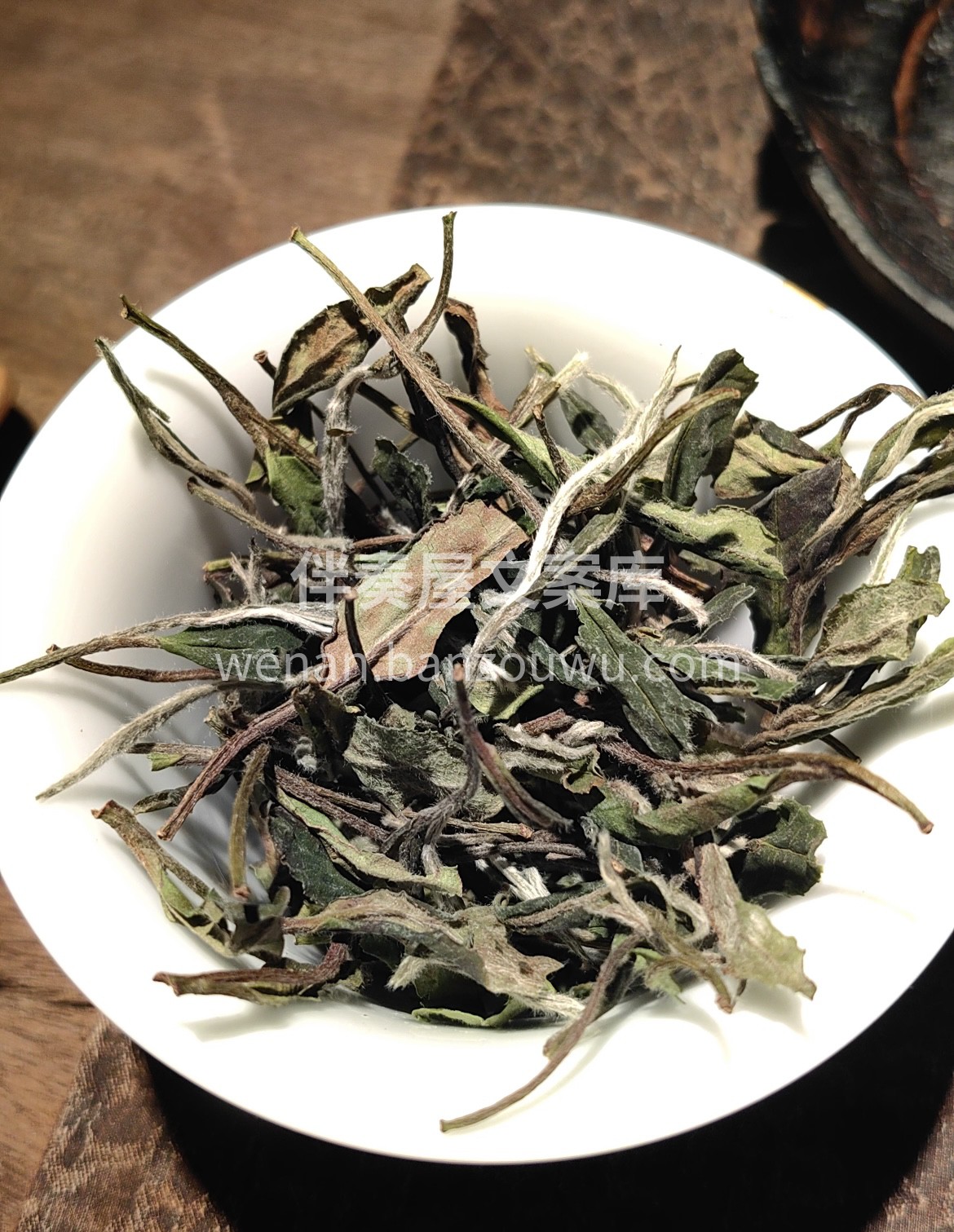 一杯福鼎白茶，没有浓墨重彩的张扬，只有返 配图2