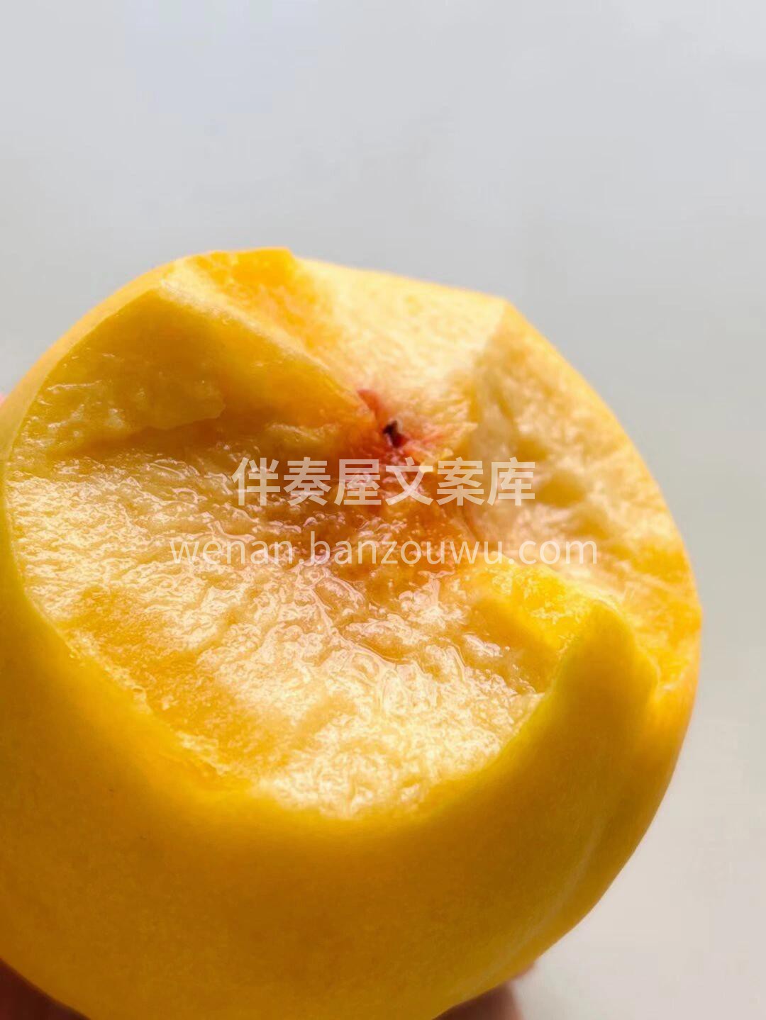 🍑🍑好桃不要错过哦😎 👉 新鲜黄桃，香甜 配图1