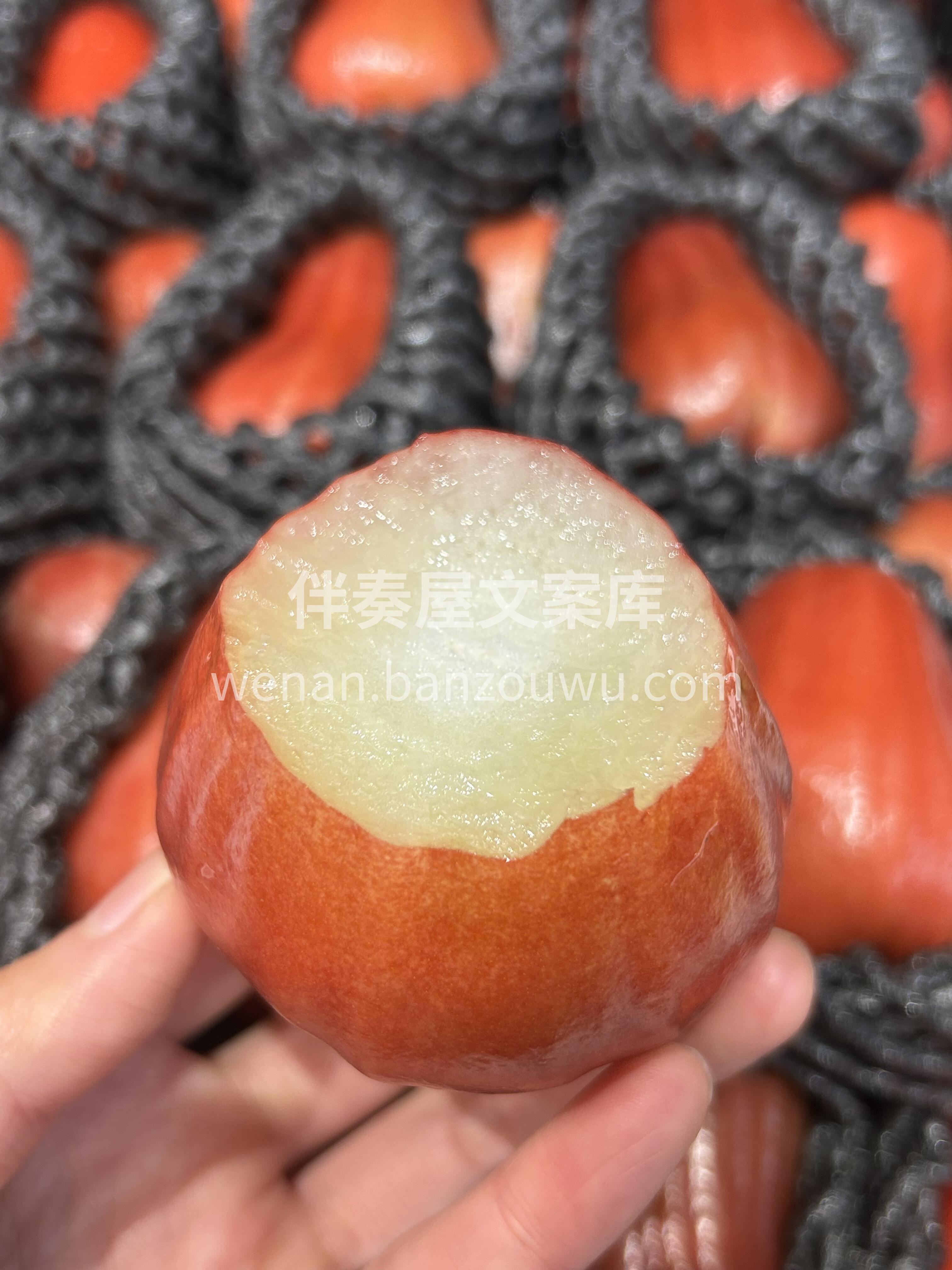 秋天干燥，赶紧来个莲雾降降🔥吧 超水嫩的 配图1