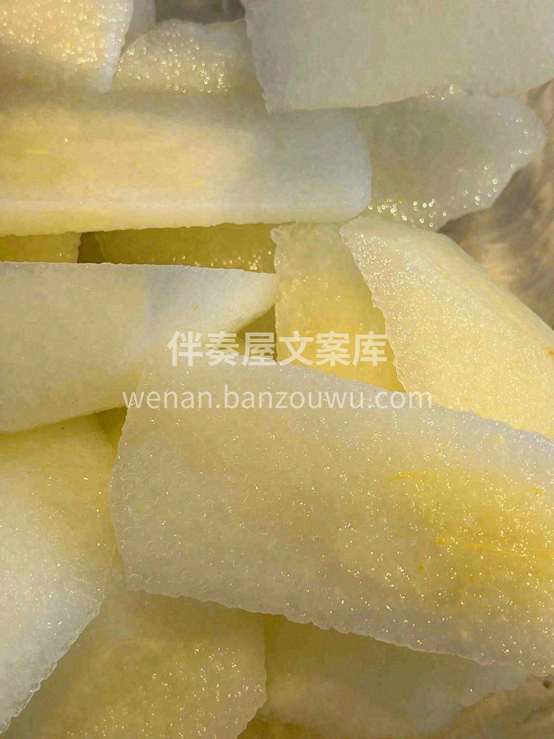 👄一口洁白清脆的果肉，不用嚼就化为清凉的 配图2
