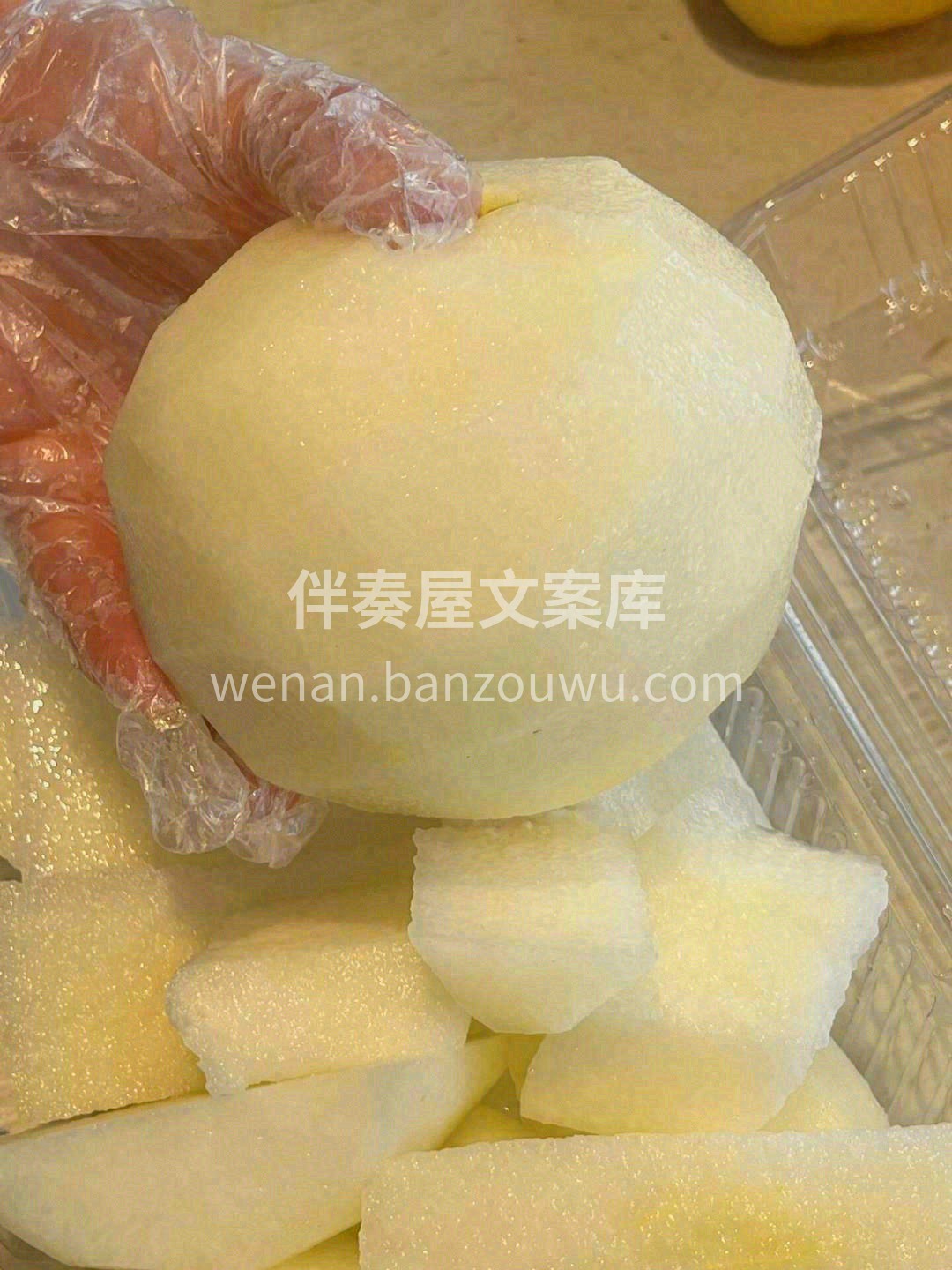 👄一口洁白清脆的果肉，不用嚼就化为清凉的 配图3