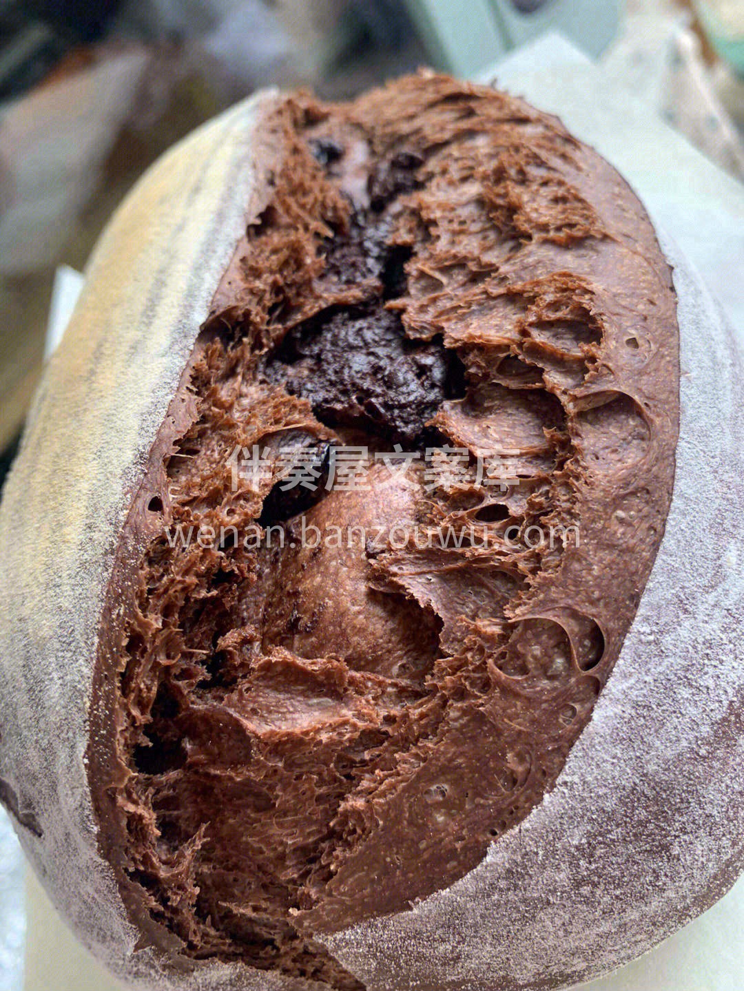 🥖这个蓝莓面包，份量比较大😍一个有300 配图2