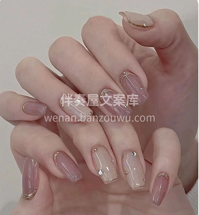 春季极简个性镜面美甲 温柔浅紫+气质灰调