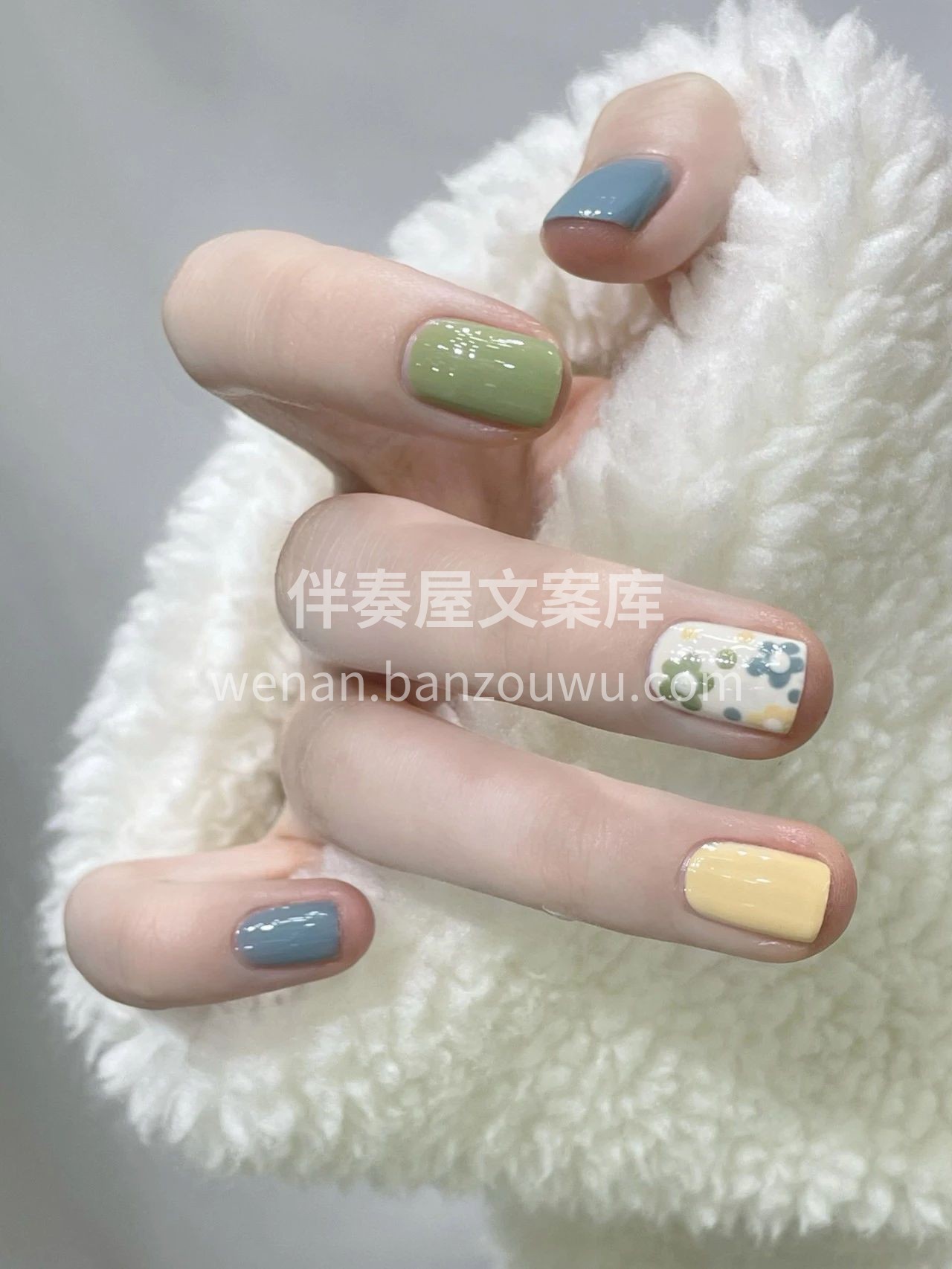 超可爱少女心彩色花花美甲💅 低饱和度的糖