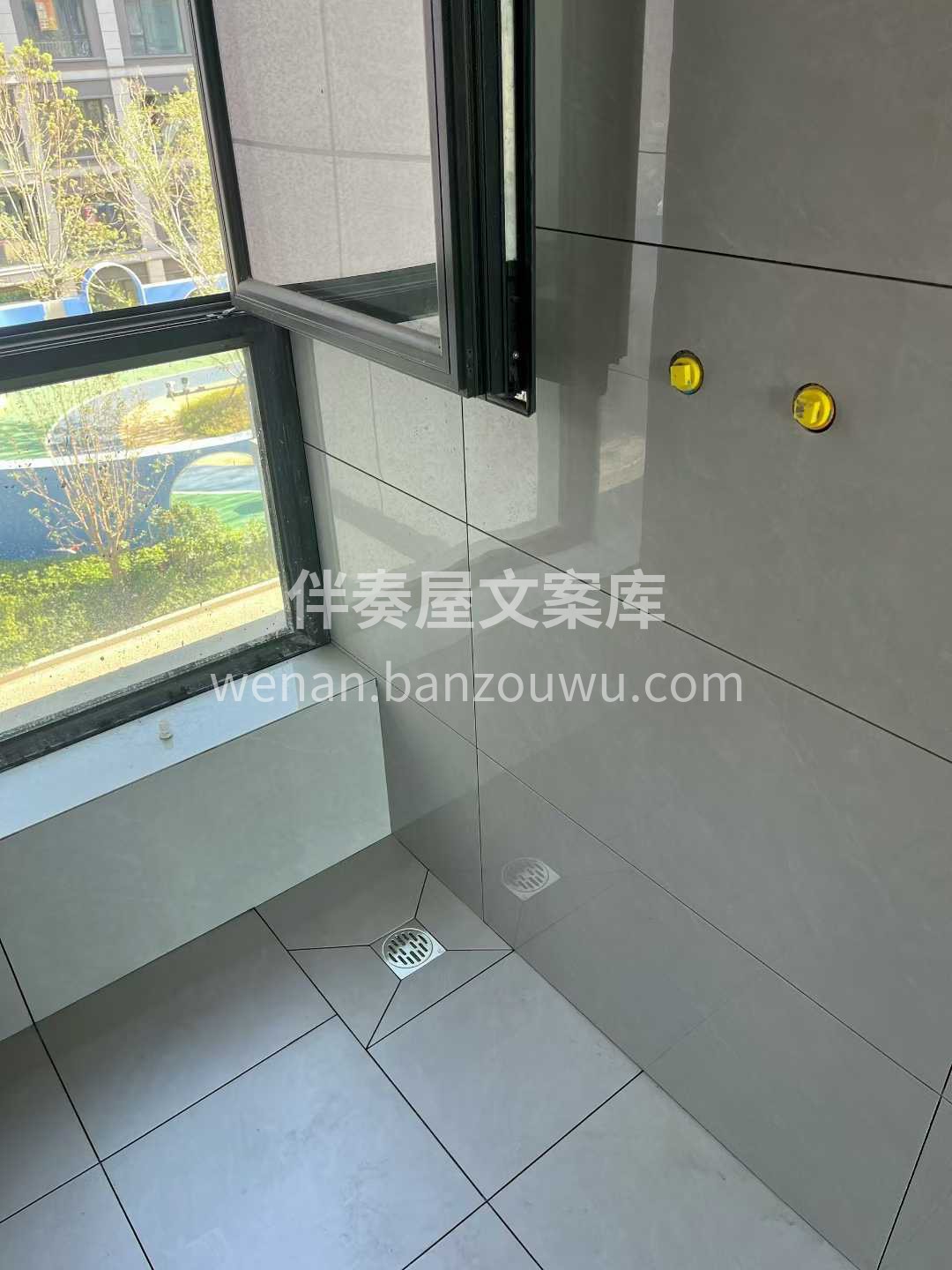 天亮就上工地，天黑才走， 不是为了多赚钱 配图1