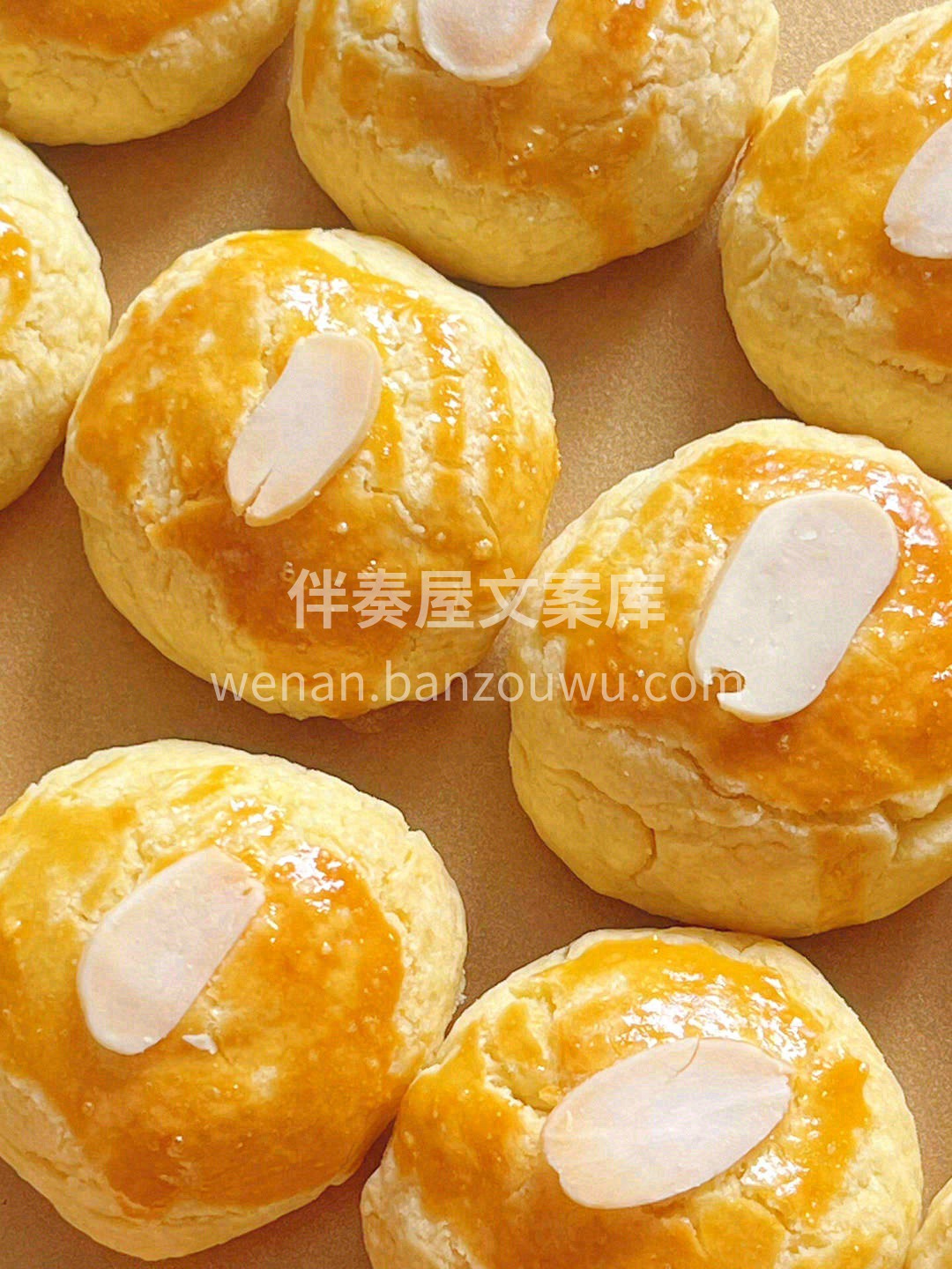 小小一个，圆圆的🍪，金黄的表面还有一片杏 配图3
