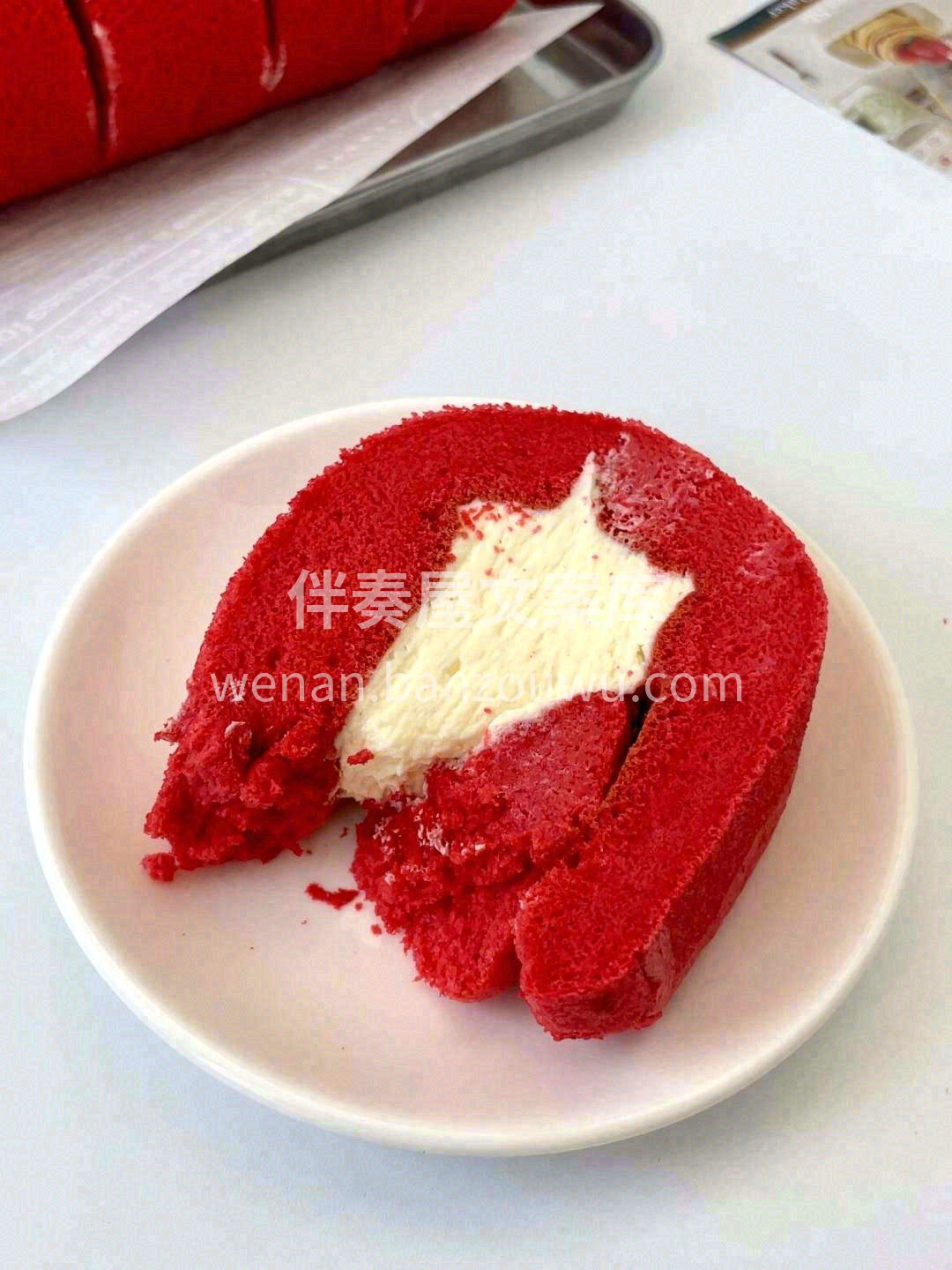 😋口感松软无比，细腻又丝滑🌀 浪漫美味同 配图1