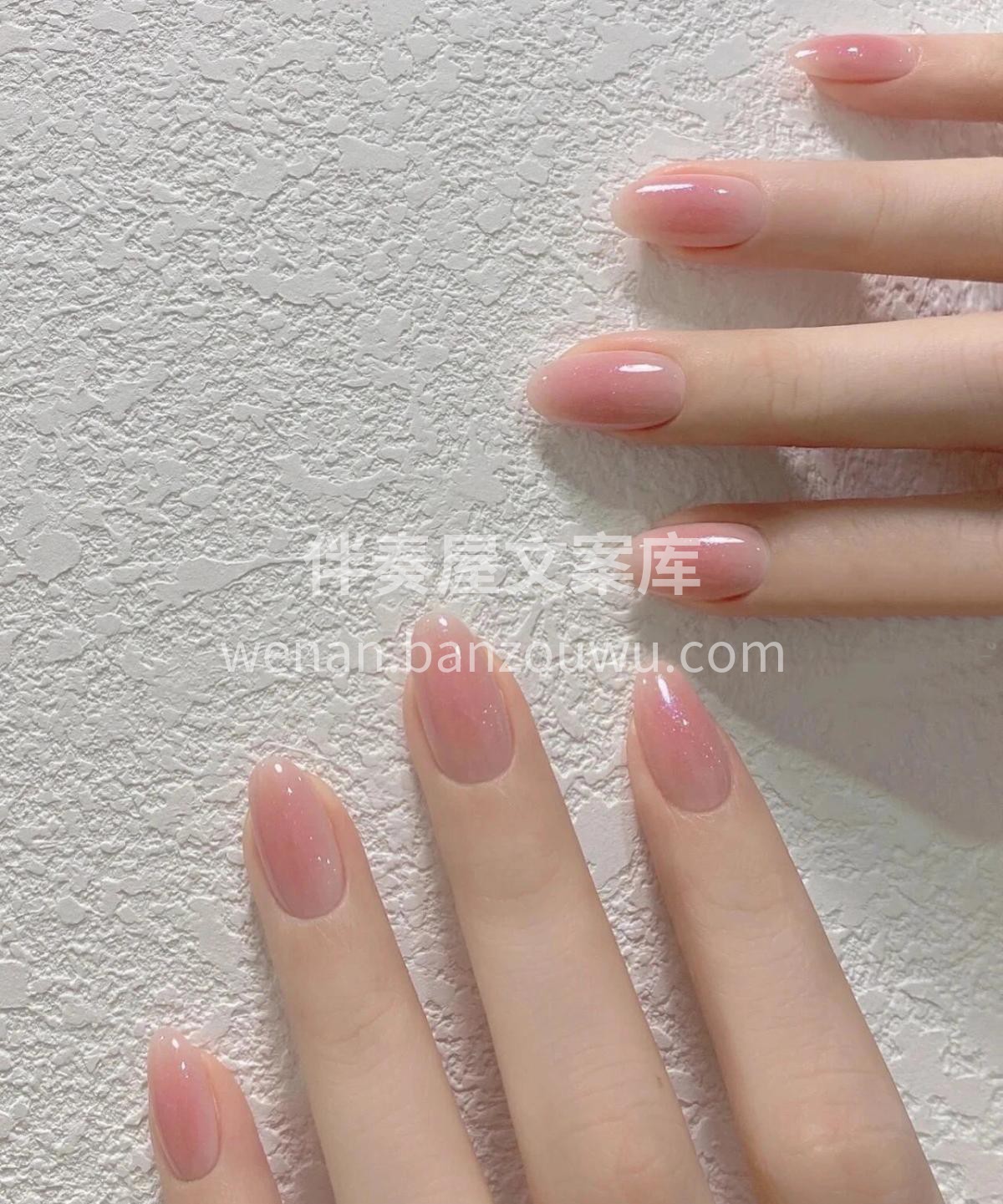 纯欲天花板氛围感👇 温柔腮红甲四季皆宜💅