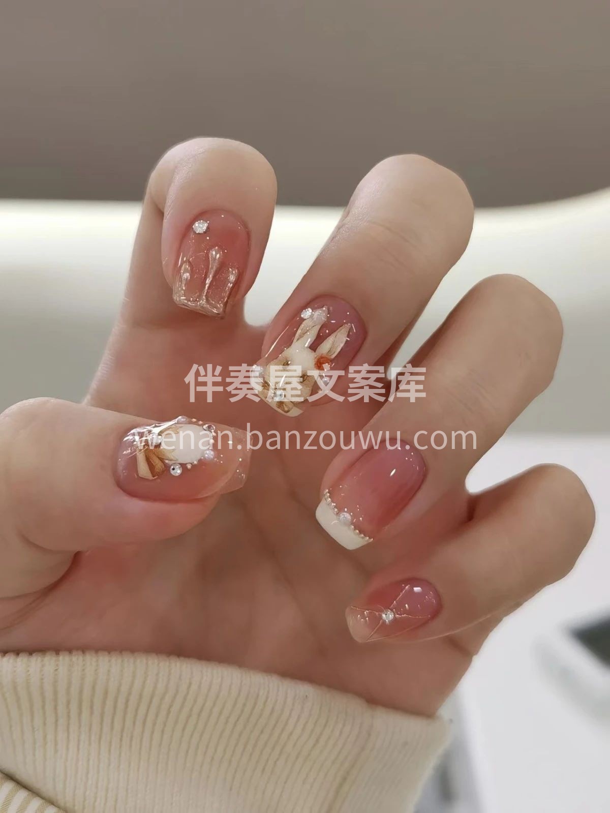 春天来临，美甲计划启动 想要在人群中耀眼