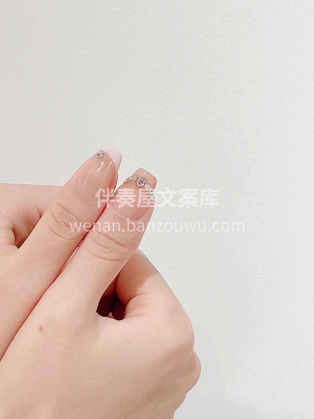 ᐝ ᘏ▸◂ᘏ （ ˃̵ ֊ ˂̵ ） ( 配图1
