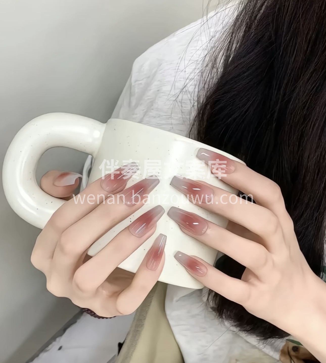 做美甲美睫就像换衣服 一个季节一个款式  配图3