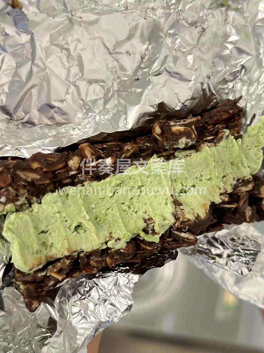 这个燕麦脆吨吨🌾 外面是咖啡巧克力🍫➕燕 配图2