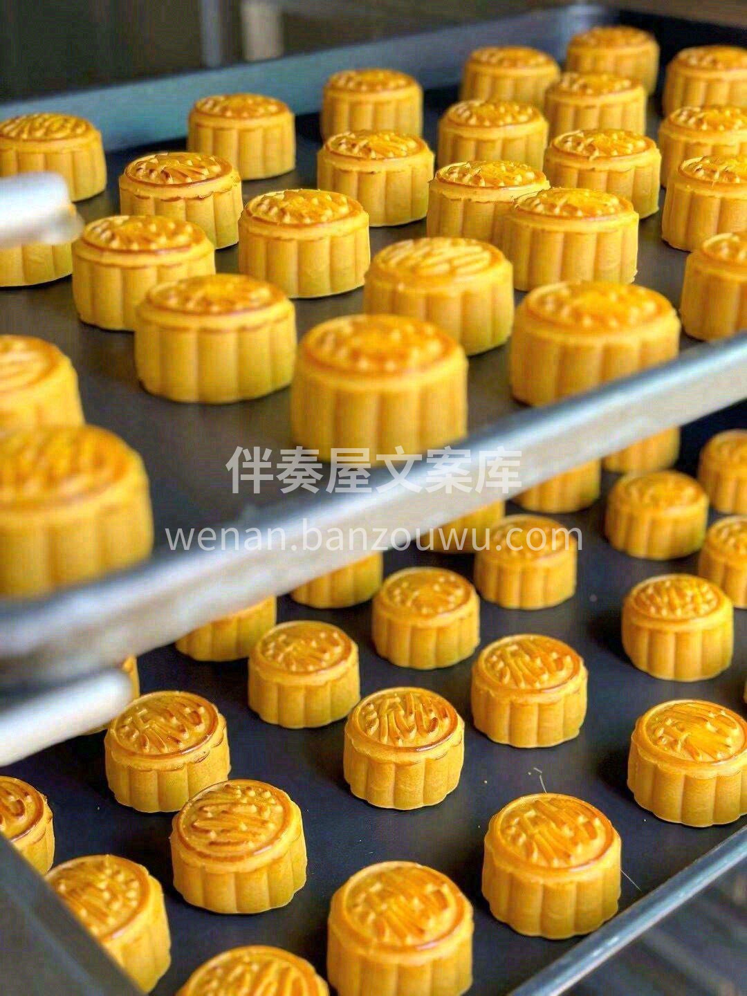 咬一口流心月饼🥮，美食和颜值便撞了个满怀 配图3