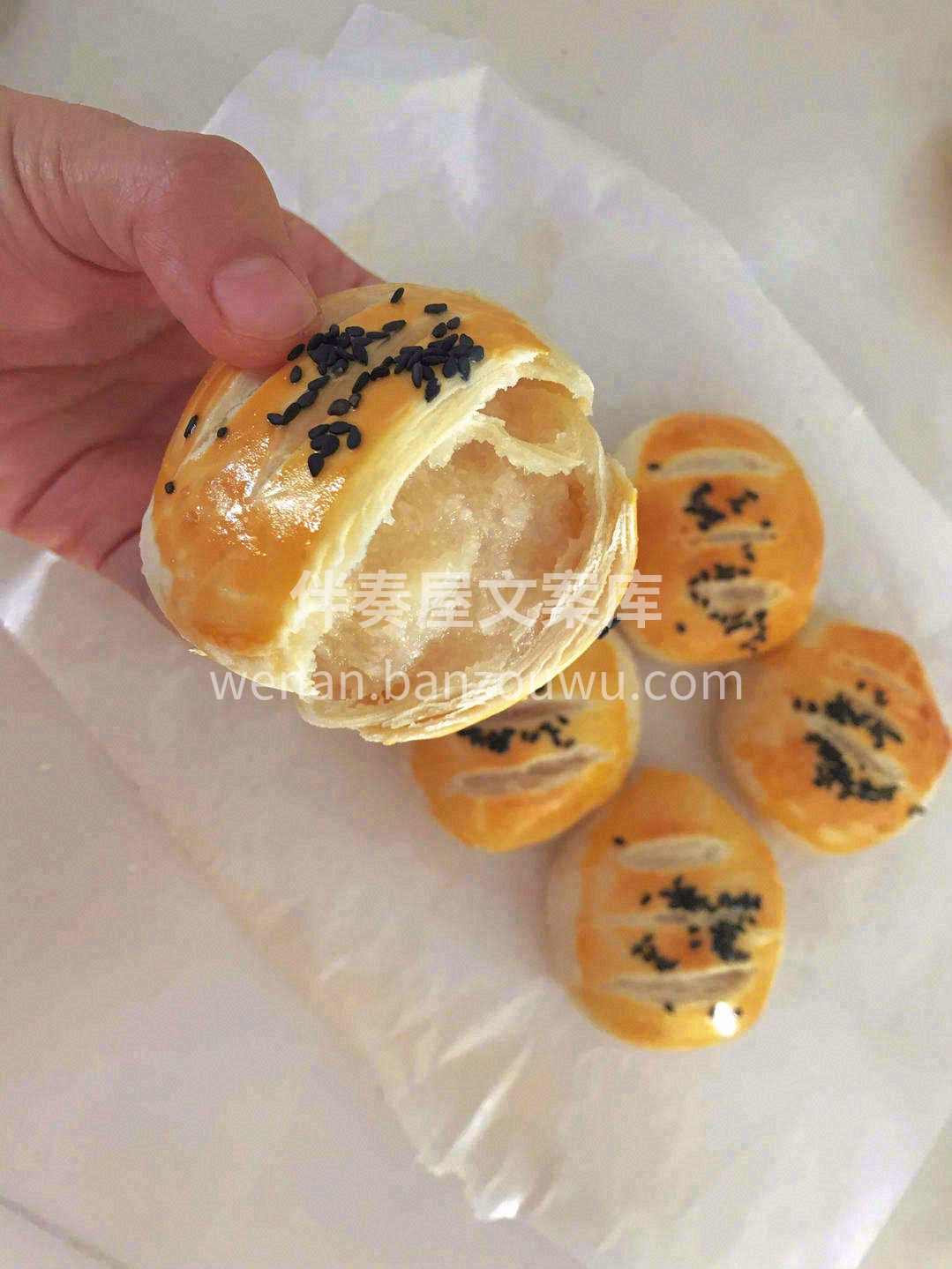 🥞老婆饼的精彩在于它软糯滋润的馅➰清新的 配图2