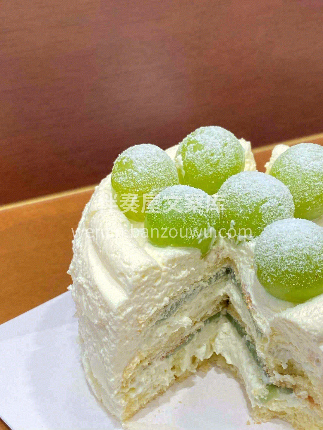 🍇青提蛋糕 这个夏天，蛋糕的甜从它开始吧 配图1