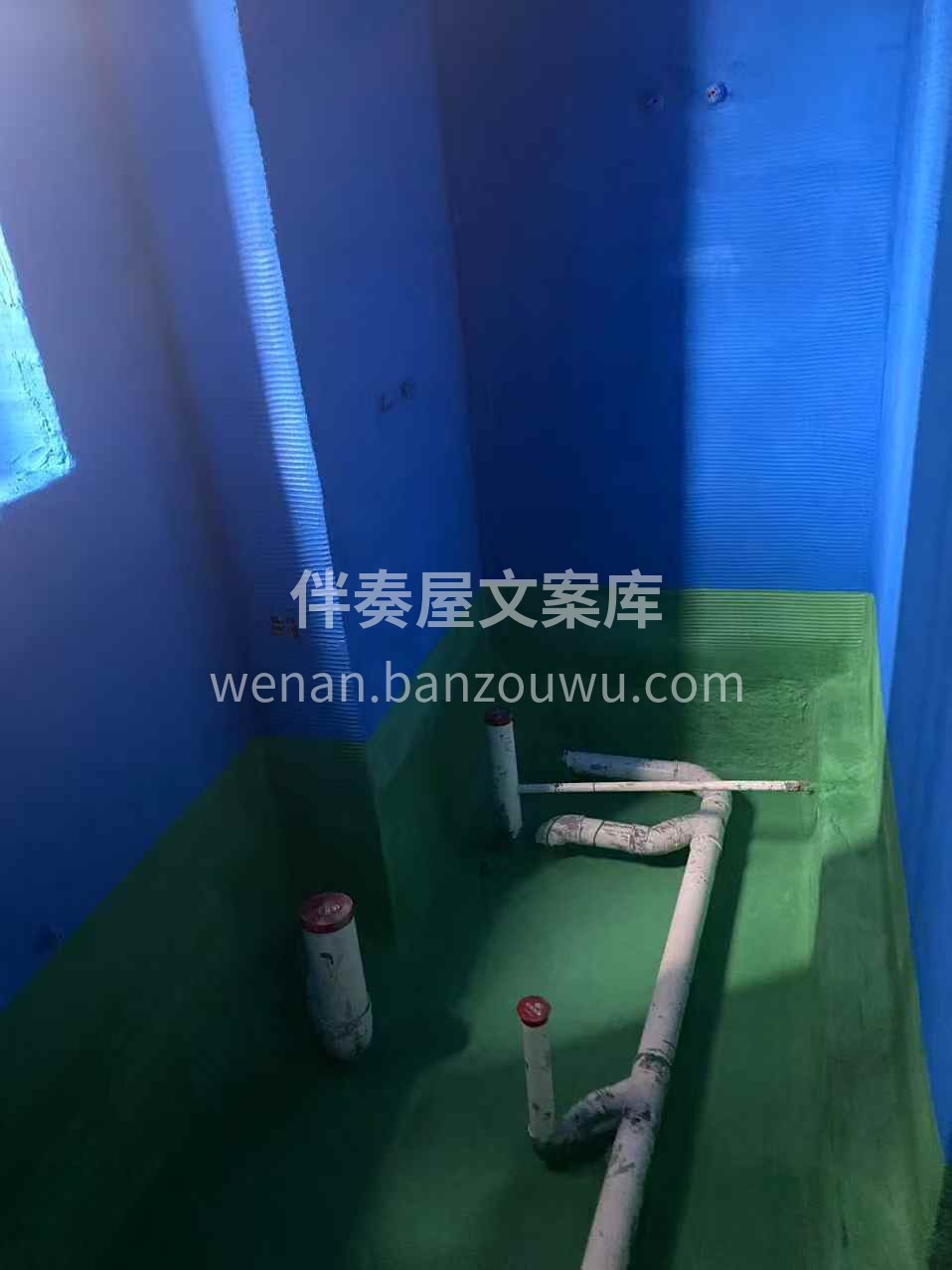 别人朋友圈晒诗和远方， 我天天晒工地吃灰 配图1