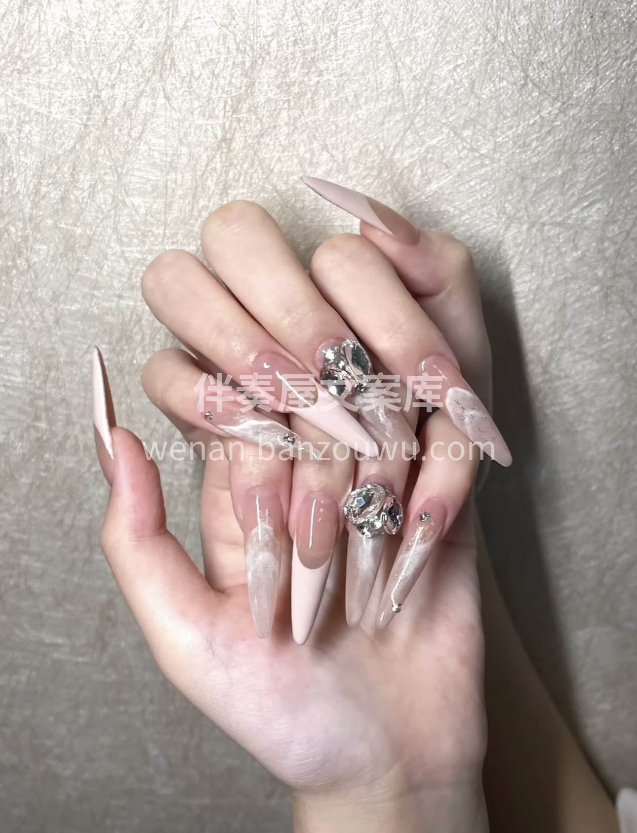 不是每个女人美甲都贴钻 再者我做美甲也不 配图3