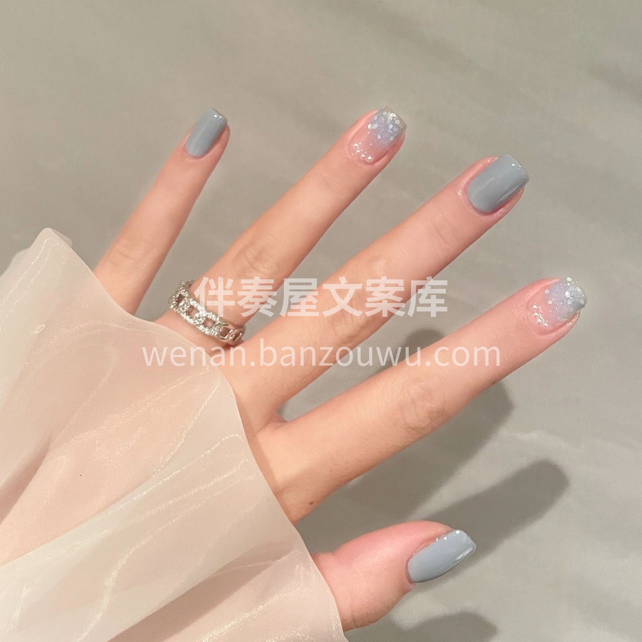 ╭🤍·ᗰEI ᒍIᗩ ·🤍╮ ✧ 简洁纯 配图3