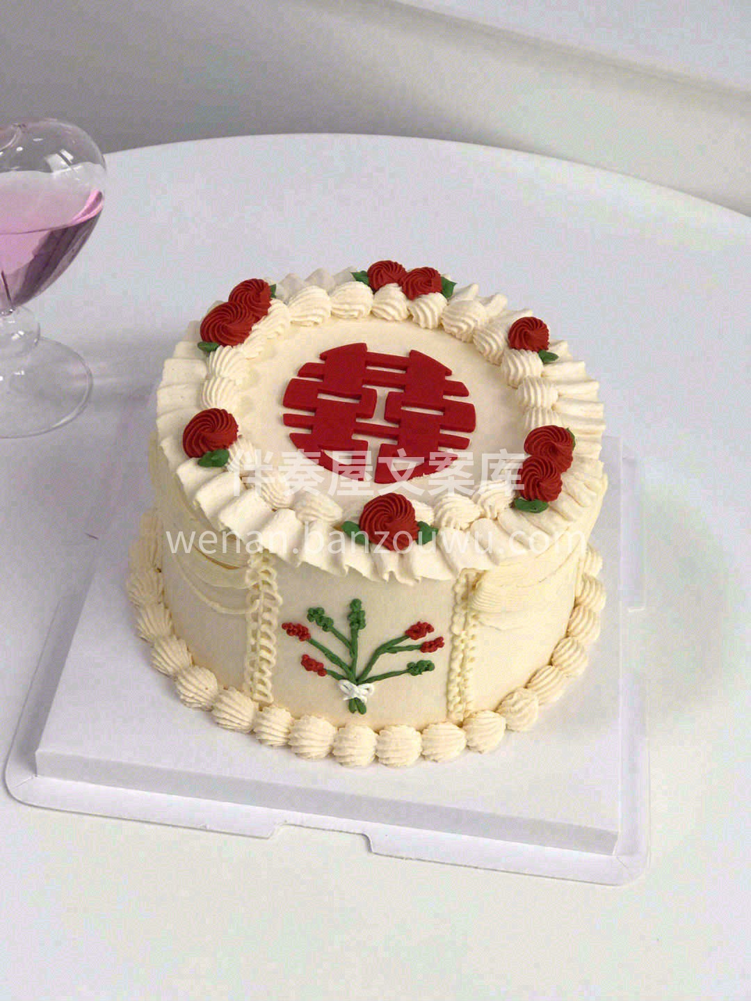 山水一程，风雨一更。三生有幸，共度余生。 配图1
