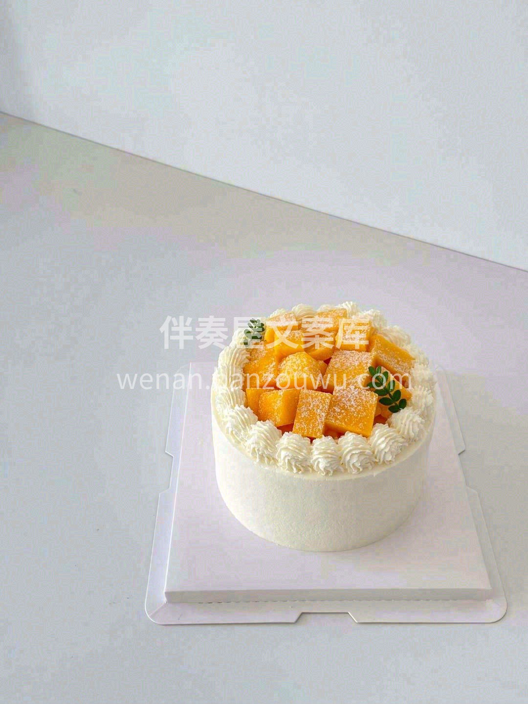 令人欣喜的芒果蛋糕🎂 新鲜芒果搭配柔滑奶 配图2