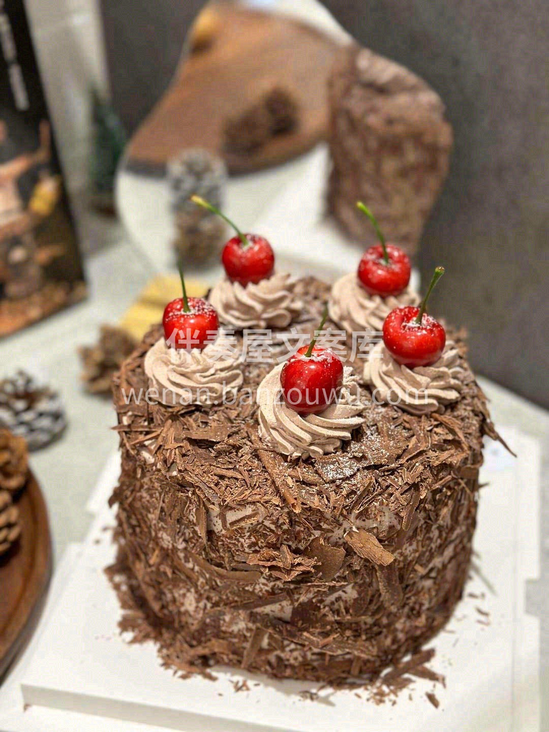 🍰黑森林蛋糕融合了樱桃的酸🍒、奶油的甜、 配图2