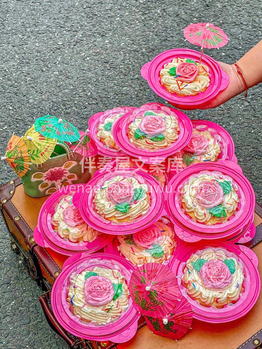 👉谁的童年没有吃过一个花篮蛋糕❓小的时候 配图3