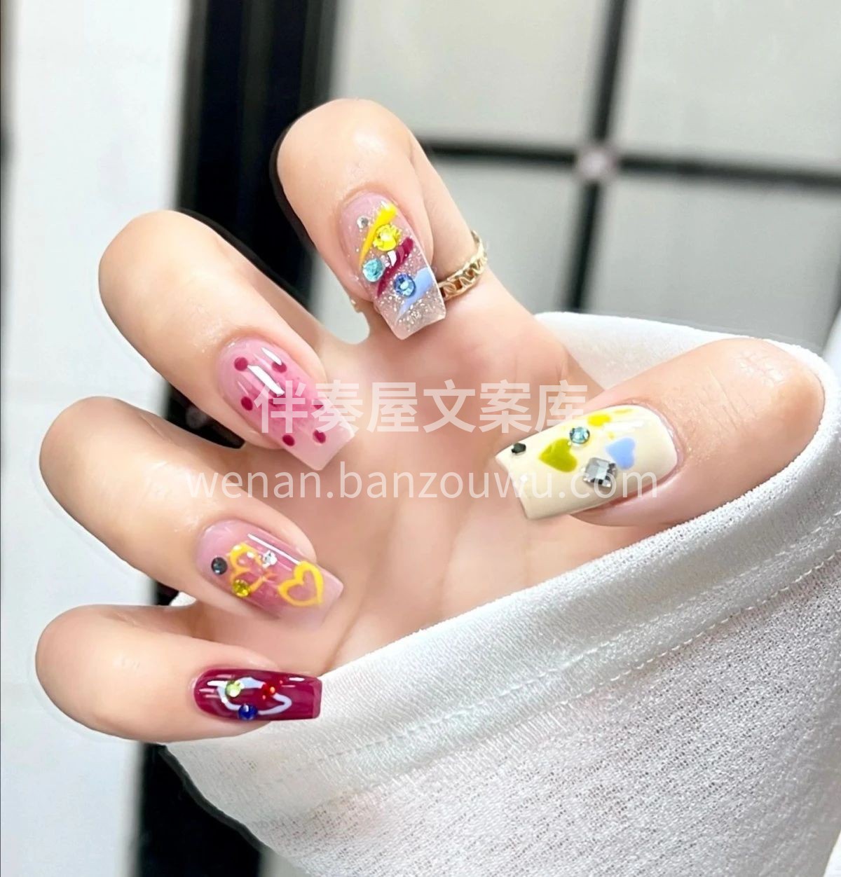 最近超火的多巴胺美甲💅 上手夏天氛围感直