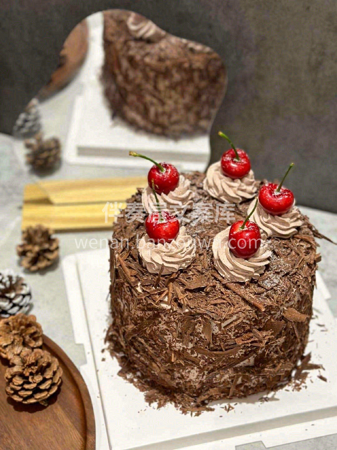 🍰黑森林蛋糕融合了樱桃的酸🍒、奶油的甜、 配图3