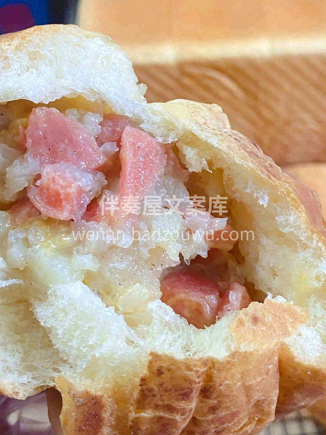 🥔土豆泥面包外皮酥脆💥，一口咬下去内里柔 配图1