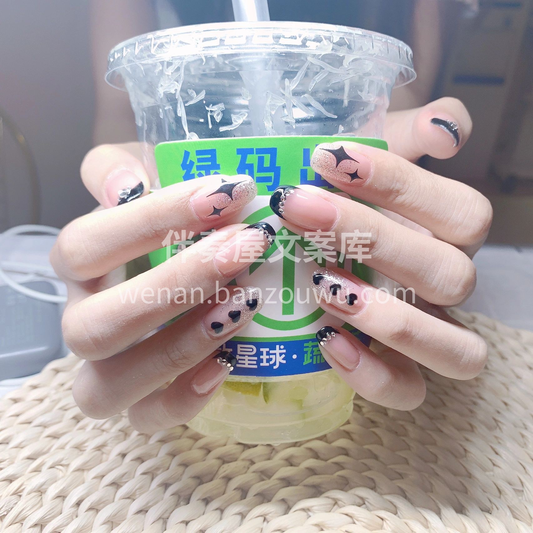 很忙~忙着可爱 忙着长大，忙着变化☺️ 配图2