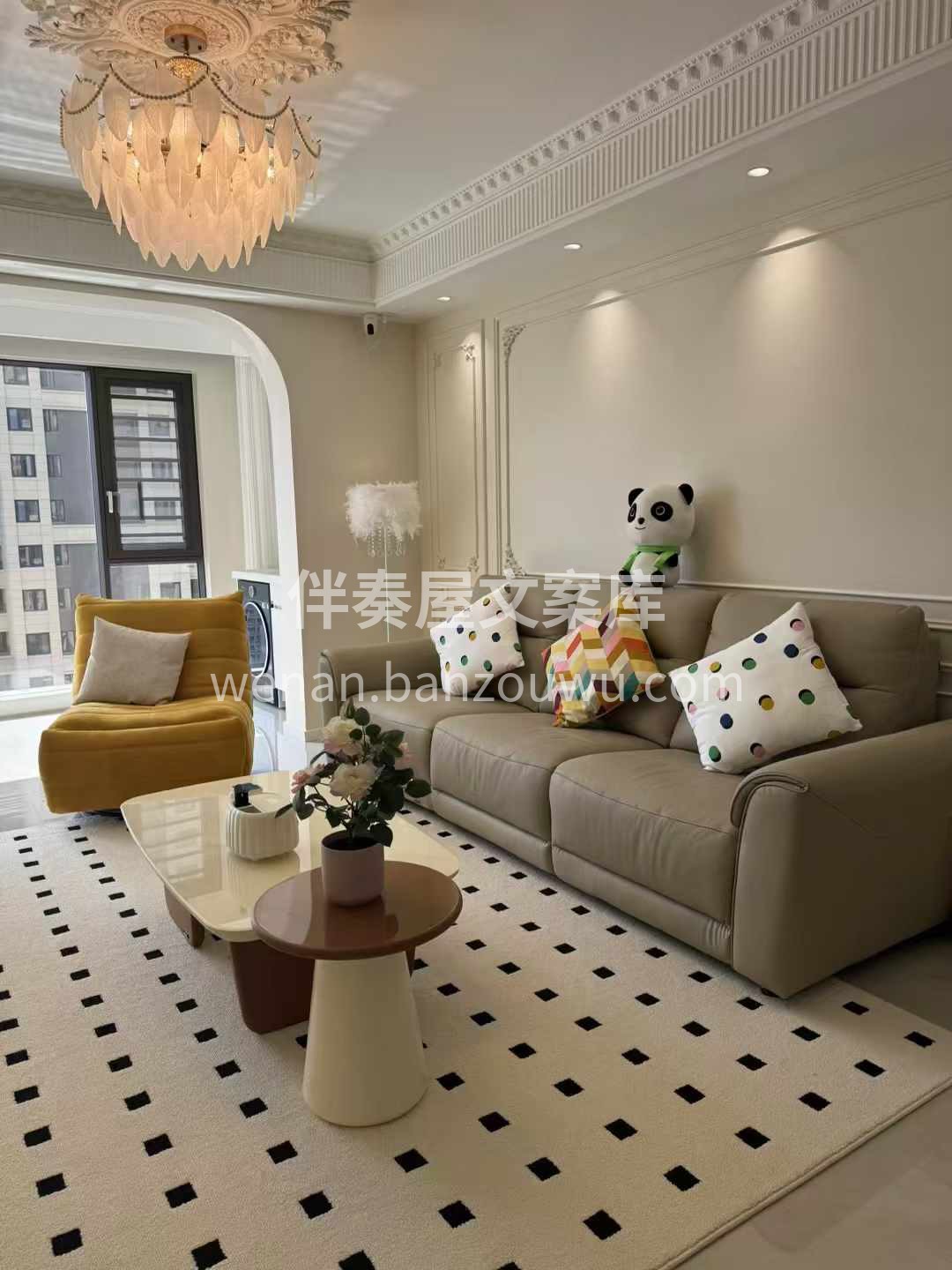 开放式厨房与客厅阳台一体化设计， 通透明 配图3