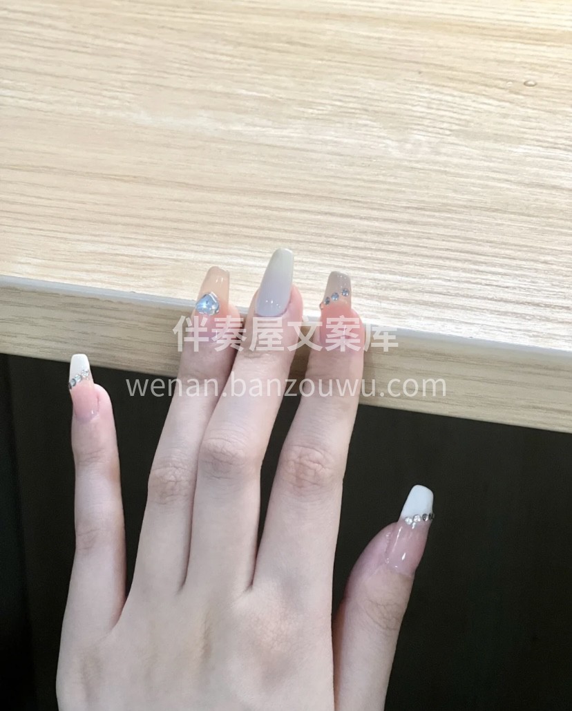 💅白色永远的神🤍 白色美甲真的太好看啦！ 配图3