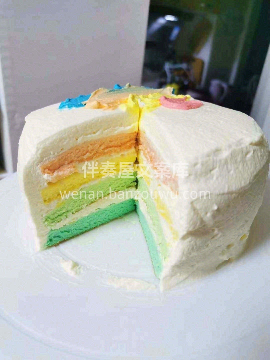 🙋这种蛋糕也因为口感多变和让人看到就开心 配图1