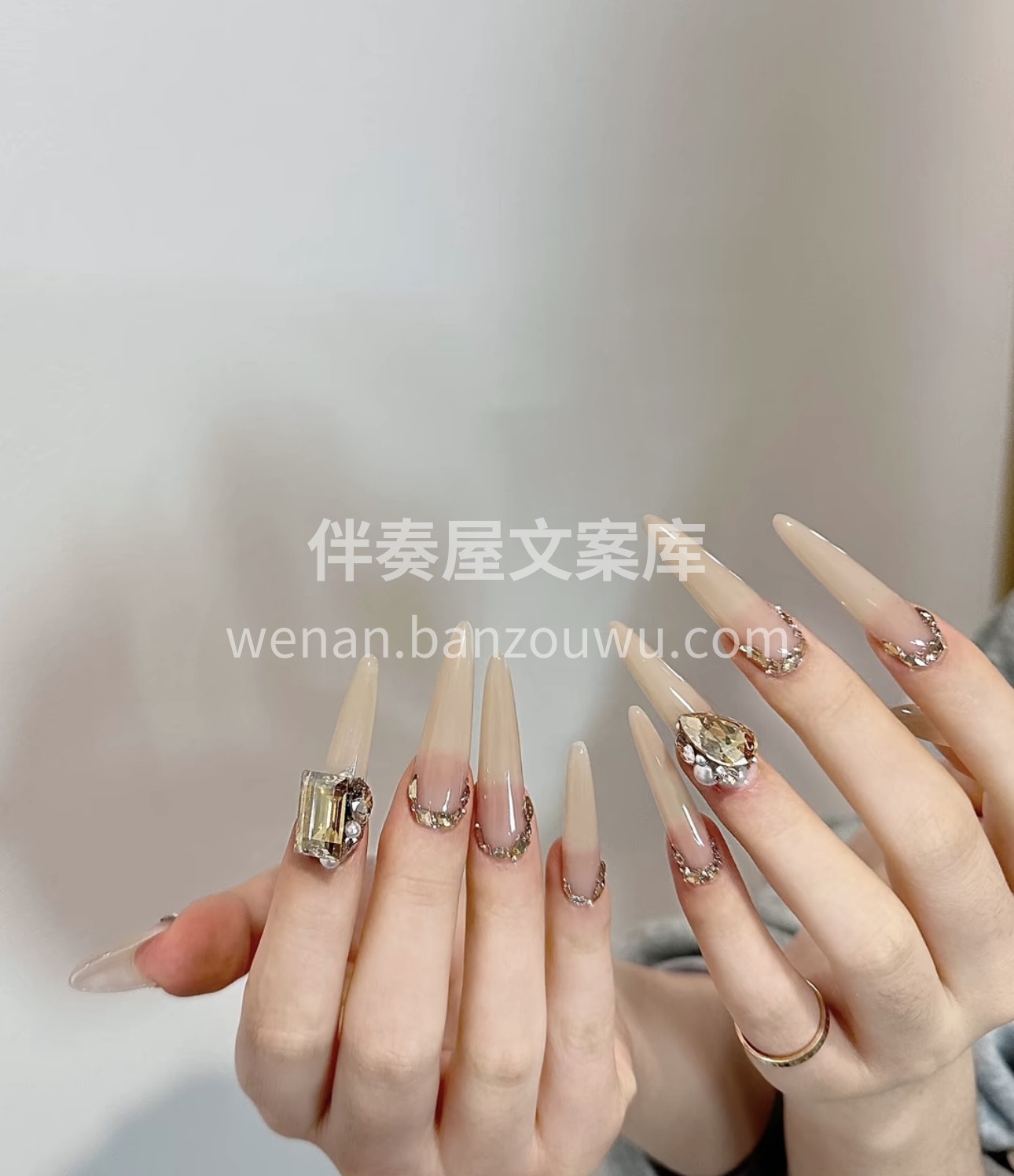 爱美不是女人的天性，而是对生活的尊重，任 配图2