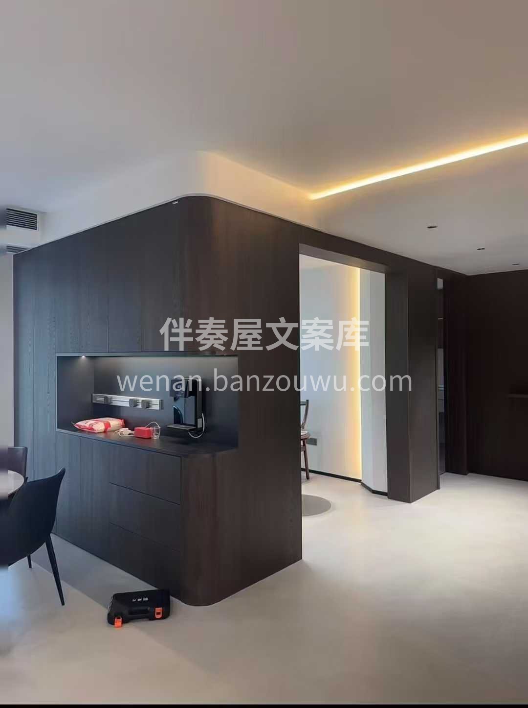 每天坚持在朋友圈分享装修​ 有人匆匆‮过 配图2