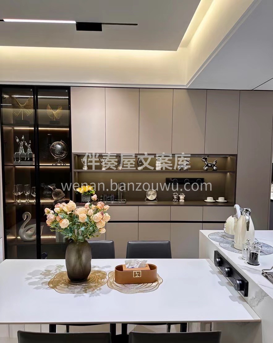 有些东西你喜欢， 是因为触碰到了你的欲望
