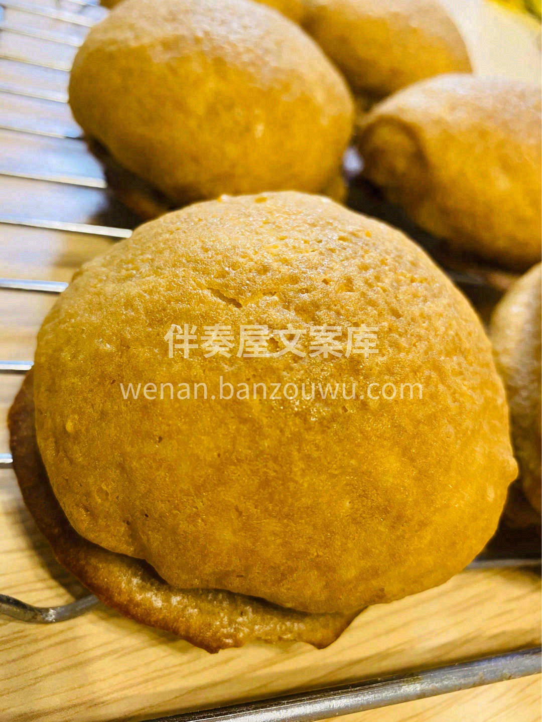 墨西哥咖啡面包一款顶着脆皮👒甜帽的咖啡口 配图1
