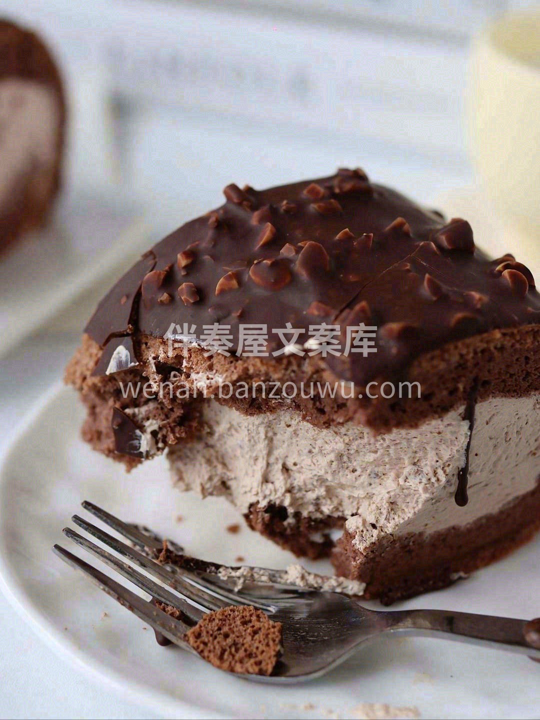 🍫巧克力脆皮包裹着软绵绵的巧克力蛋糕胚🍰 配图1