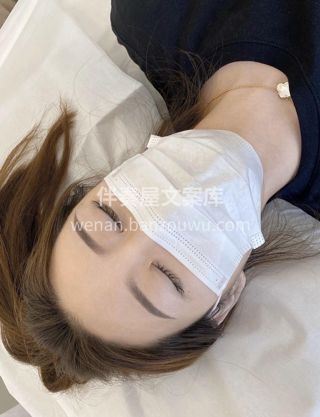 你需要一对精致的眉毛 因为你有很多人要见