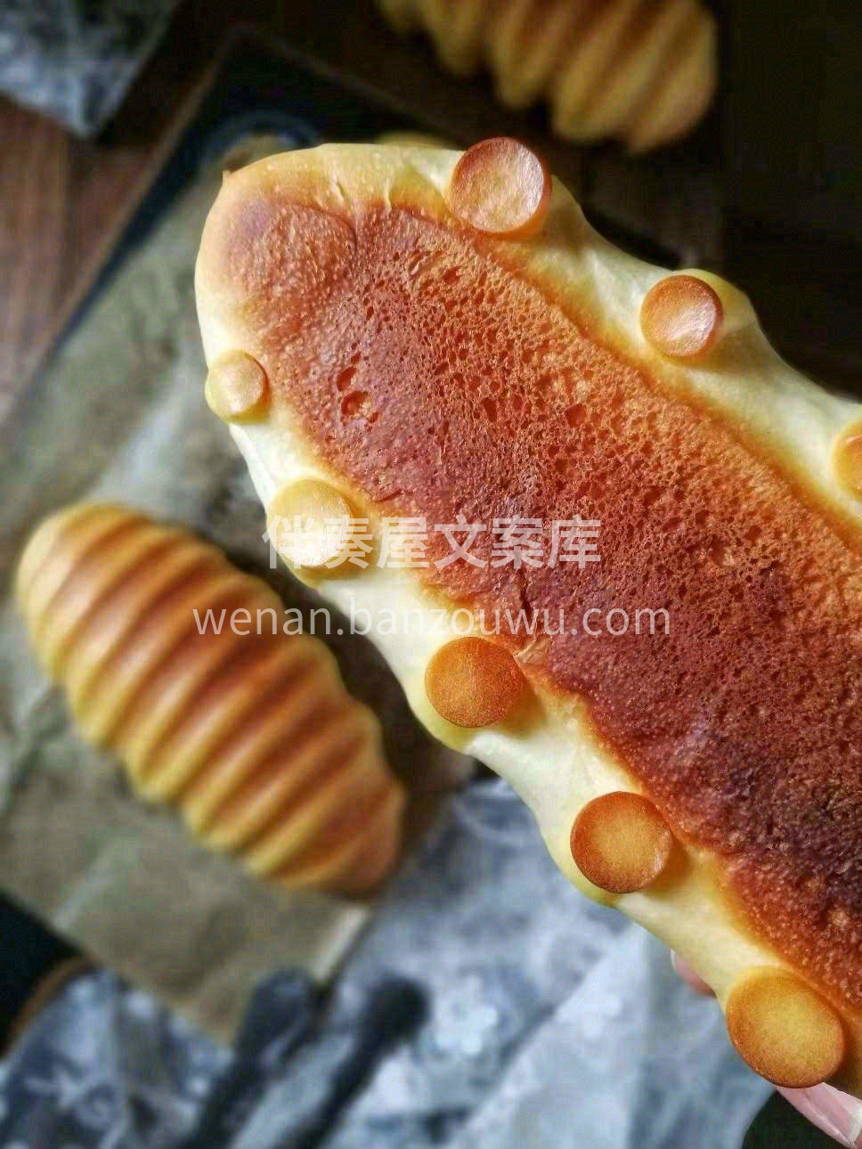 👆将尚未发酵的面粉与各味材料，按照比例一 配图1